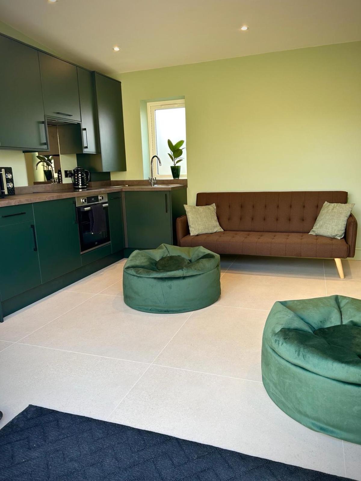 Villa White Oaks Sussex à Twineham Extérieur photo